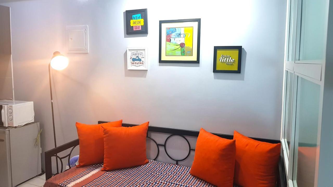 טגאיטאי Tagaytay Staycation חדר תמונה